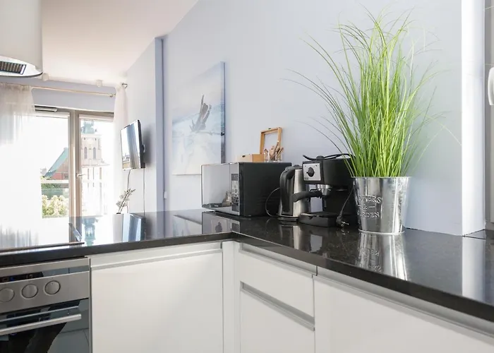 Eu - Waterlane - Marina - Old Town غدانسك