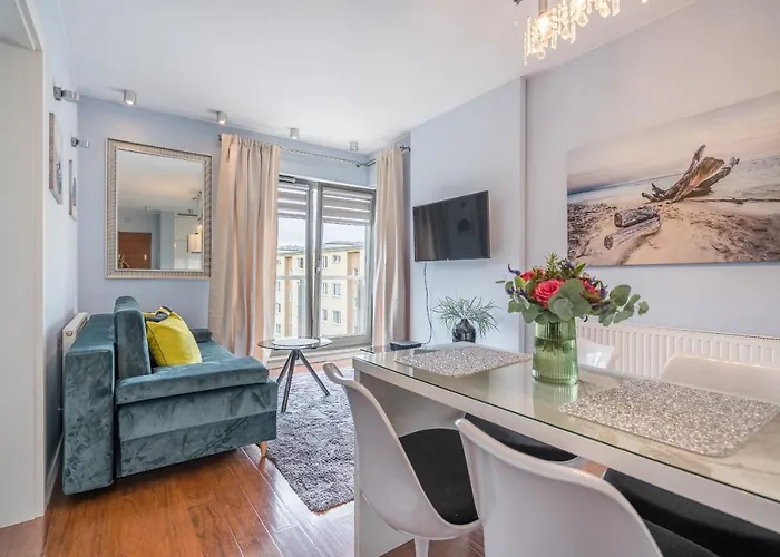 Eu - Waterlane - Marina - Old Town *